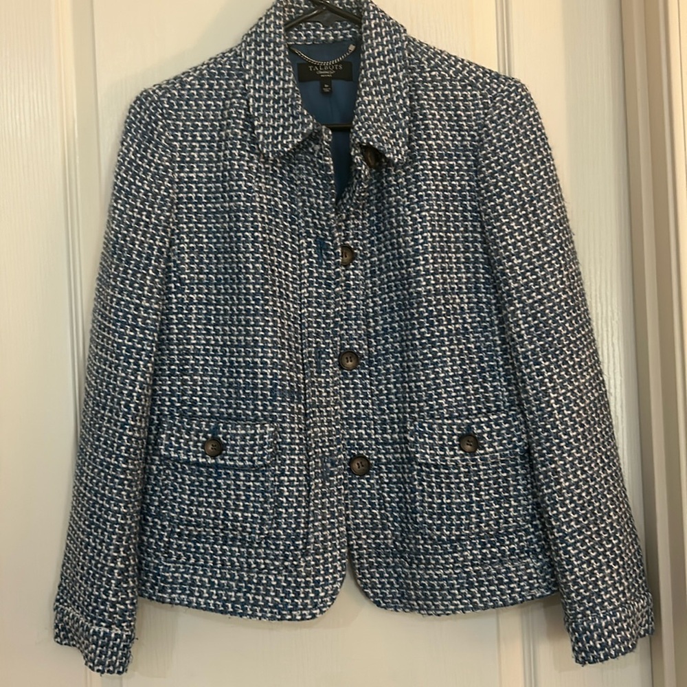 Talbots blazer. Excellent condition. Wool blend.